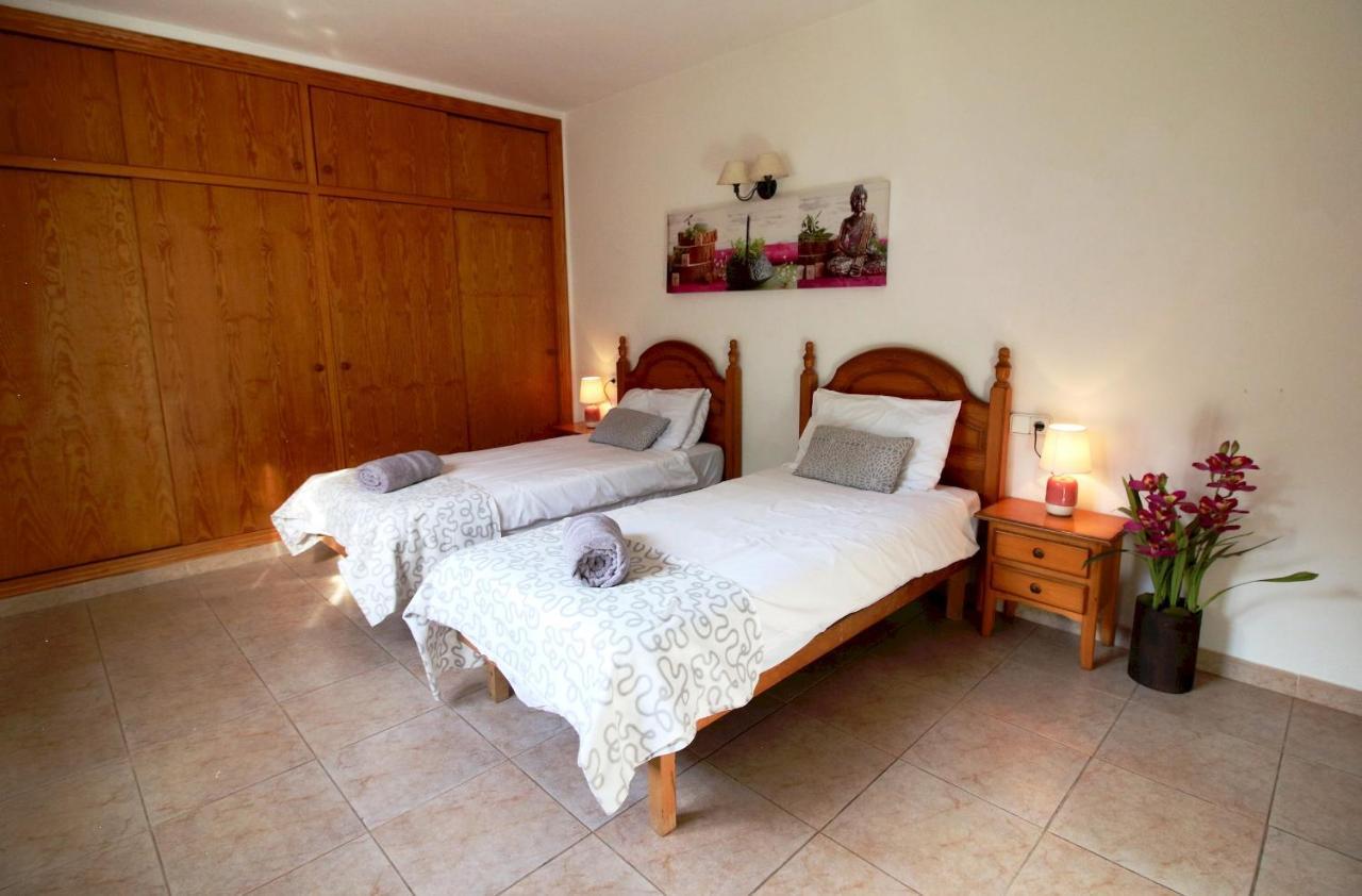 Villa Susan Ibiza サンアントニオアバド エクステリア 写真